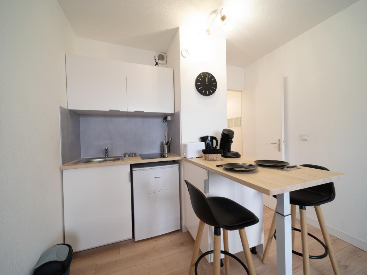 Appartement Climatise Avec Parking A 6Min A Pied De La Gare St Charles Marseille Ngoại thất bức ảnh