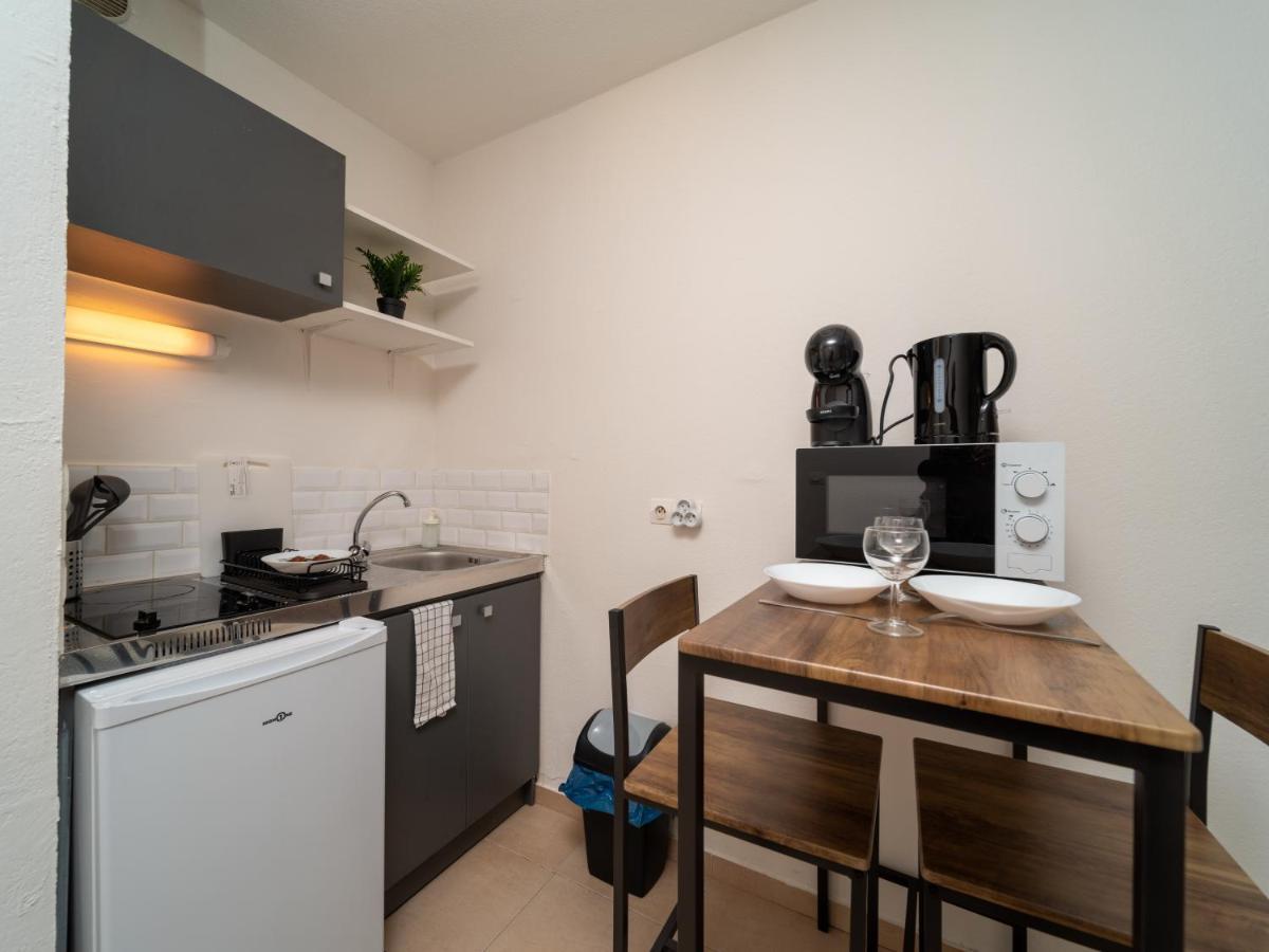 Appartement Climatise Avec Parking A 6Min A Pied De La Gare St Charles Marseille Ngoại thất bức ảnh