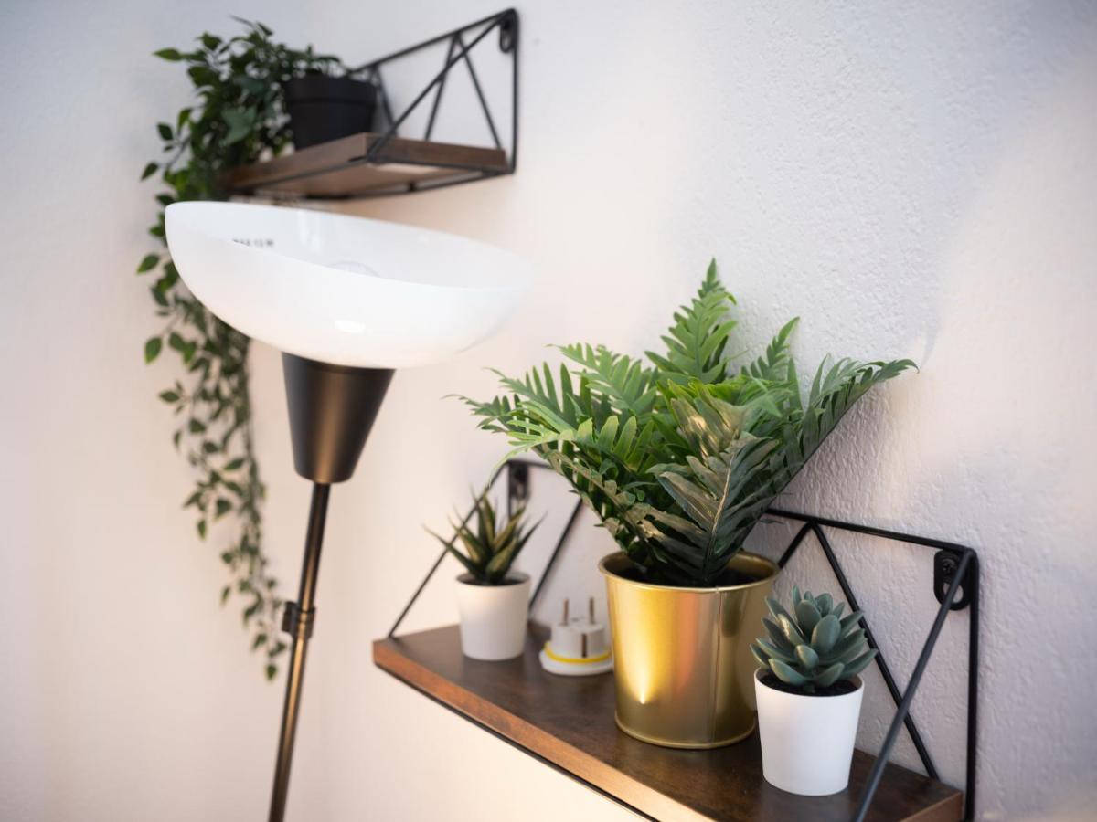 Appartement Climatise Avec Parking A 6Min A Pied De La Gare St Charles Marseille Ngoại thất bức ảnh