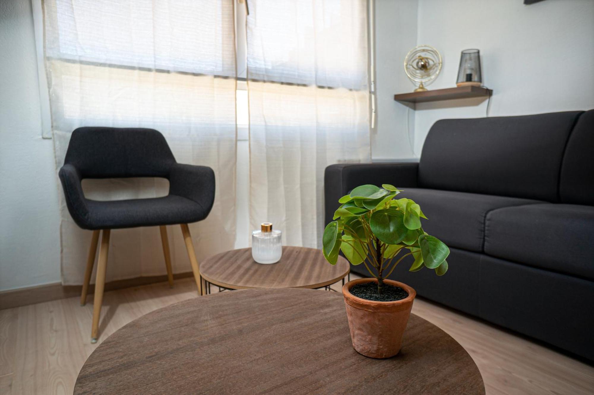 Appartement Climatise Avec Parking A 6Min A Pied De La Gare St Charles Marseille Ngoại thất bức ảnh